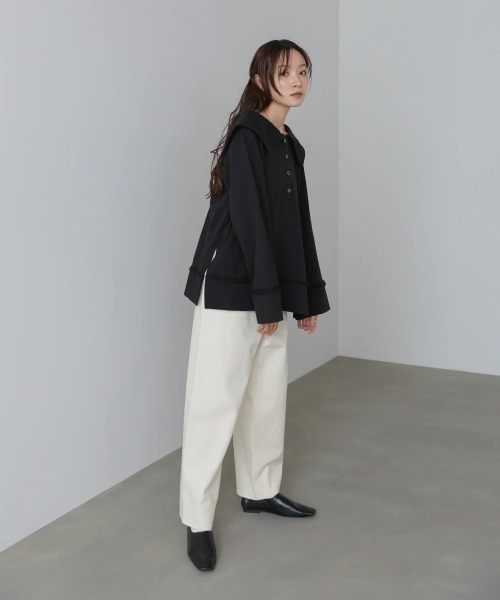 Bab(バブ)の「ビッグカラー2WAYスウェットトップス(その他トップス・レディース・ブラック/ブラウン/アイボリー/グレー系その他4・FREE)」の6枚目の写真