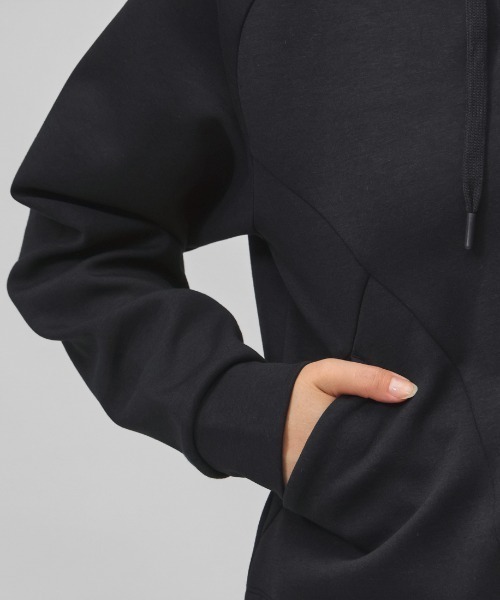 OAKLEY（オークリー）の「オークリー OAKLEY RADIANT PEACH FLEECE CROPPED 12.0（パーカー・レディース・ブラック/ライトベージュ/グレー・M/L/S/XL）」の10枚目の写真