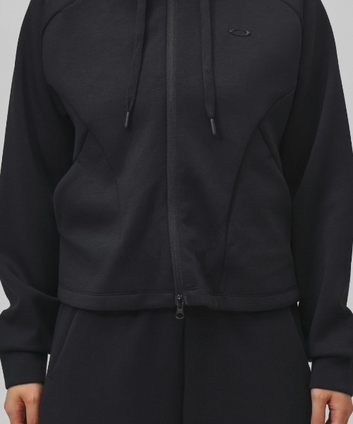 OAKLEY（オークリー）の「オークリー OAKLEY RADIANT PEACH FLEECE CROPPED 12.0（パーカー・レディース・ブラック/ライトベージュ/グレー・M/L/S/XL）」の5枚目の写真