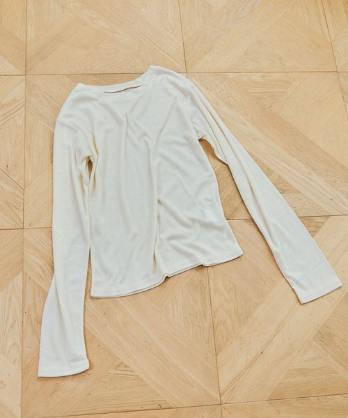 mysty woman(ミスティウーマン)の「BASICシアークルーカット長袖 1091053(Tシャツ/カットソー・レディース・ライトイエロー/ブラック/ブラウン/オフホワイト・FREE)」の4枚目の写真