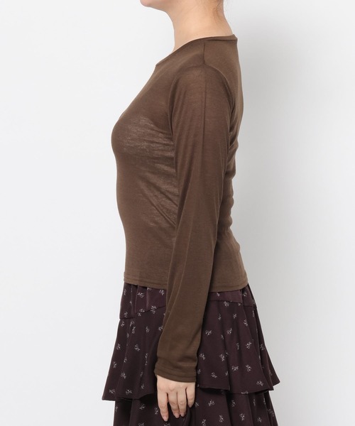 mysty woman(ミスティウーマン)の「BASICシアークルーカット長袖 1091053(Tシャツ/カットソー・レディース・ライトイエロー/ブラック/ブラウン/オフホワイト・FREE)」の7枚目の写真