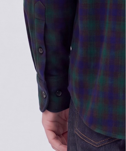 UNITED TOKYO（ユナイテッドトウキョウ）の「【新作】WOOL NYLON OMBRE CHECK SHIRT（シャツ/ブラウス・メンズ・グリーン/レッド/ブラウン・2/1）」の17枚目の写真