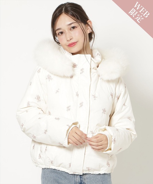 WILLSELECTION(ウィルセレクション)の「小花刺繍ショートダウン(ダウンジャケット/コート・レディース・ブラック/オフホワイト/ピンク/アイボリー・FREE)」の1枚目の写真