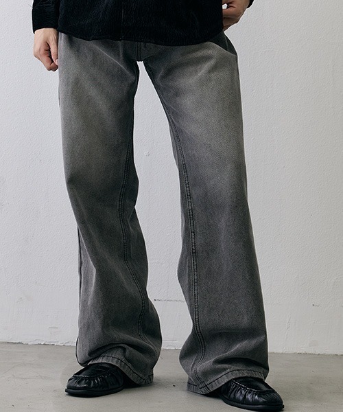 Shoowtime(ショウタイム)の「Vintage Faded Loose Straight Denim / ヴィンテージフェード ルーズストレートデニム(デニムパンツ・メンズ・グレー系/ライトブルー・LARGE/MEDIUM/X-LARGE/SMALL)」の9枚目の写真