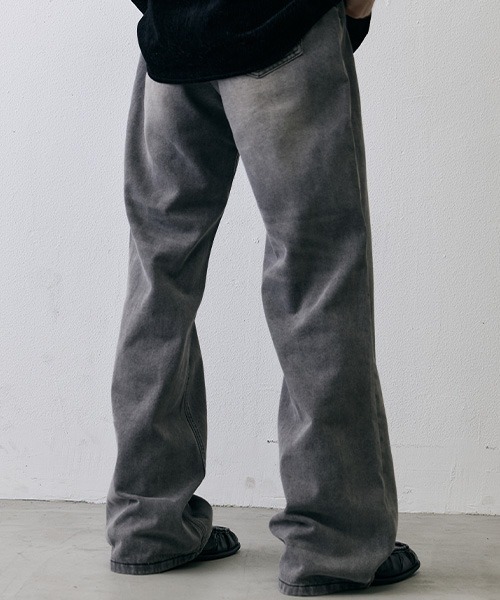 Shoowtime(ショウタイム)の「Vintage Faded Loose Straight Denim / ヴィンテージフェード ルーズストレートデニム(デニムパンツ・メンズ・グレー系/ライトブルー・LARGE/MEDIUM/X-LARGE/SMALL)」の12枚目の写真