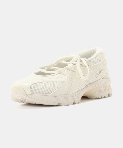 ASICS(アシックス)の「ASICS GEL-DS TRAINER SP 1203B057.100(スニーカー・レディース・ベージュ・23cm/23.5cm/24cm/24.5cm)」の2枚目の写真