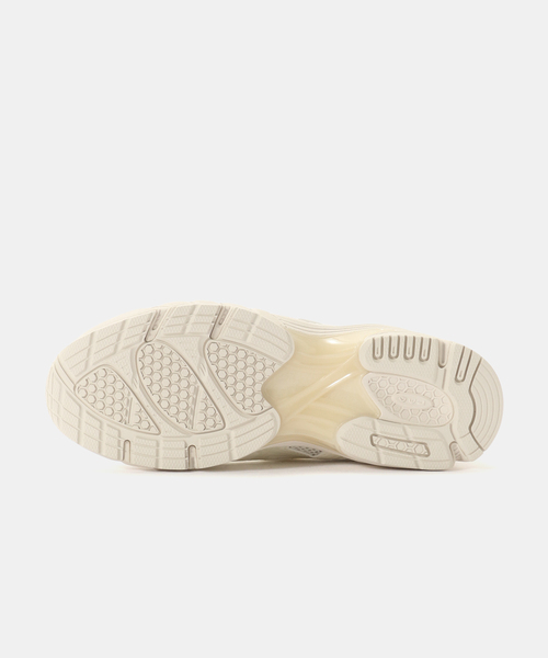 ASICS(アシックス)の「ASICS GEL-DS TRAINER SP 1203B057.100(スニーカー・レディース・ベージュ・23cm/23.5cm/24cm/24.5cm)」の4枚目の写真