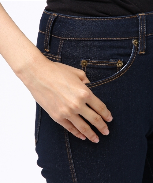 Re:EDIT（リエディ）の「ベーシックTYPE極ストレッチ裾フリンジデニム[Re:EDIT/リエディ][春夏新作][リエディオリジナル]（デニムパンツ・レディース・ライトブルー/ブラック/ネイビー/ブルー・X-LARGE/XX-LARGE/X-SMALL/MEDIUM/SMALL/LARGE/XX-SMALL）」の22枚目の写真