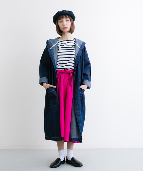 MERLOT(メルロー)の「ダンガリーデニムライトフーディコート541-1527TK(その他アウター・レディース・ネイビー/ライトブルー/ブルー・FREE)」の2枚目の写真