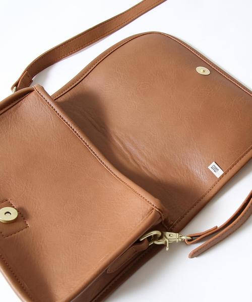 coen（コーエン）の「レザーライク2WAYショルダーバッグ（ショルダーバッグ・レディース・オフホワイト/ブラック/ブラウン/ベージュ・FREE）」の9枚目の写真