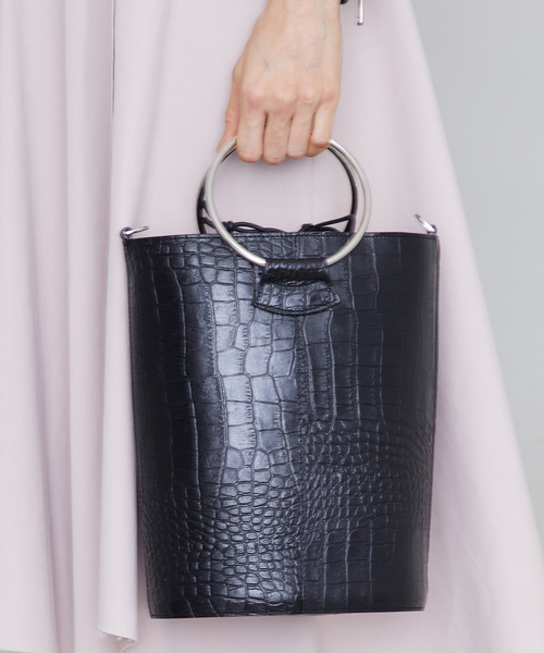 UNITED TOKYO（ユナイテッドトウキョウ）の「バケツリングバッグ（ショルダーバッグ・レディース・レッド/ブラック/サックスブルー/ピンク・FREE）」の2枚目の写真