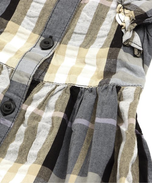 BREEZE（ブリーズ）の「袖フリルチェックワンピース（ワンピース・キッズ・ピンク/チャコール/イエロー・140/95/110/90/130/80/120/100）」の9枚目の写真