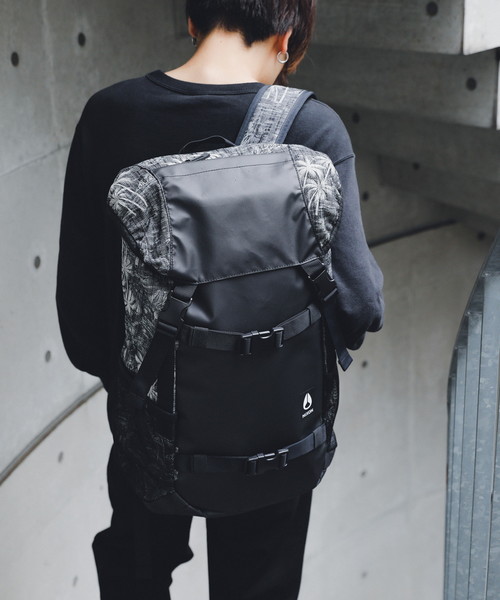 NIXON(ニクソン)の「LANDLOCK III BACKPACK(バックパック/リュック・メンズ・ネイビー/ブラック系その他/ブラック/ブラック系その他2/レッド/ブラック系その他3/ブラック×ホワイト/カモフラージュ/ブラック系その他4・FREE)」の14枚目の写真