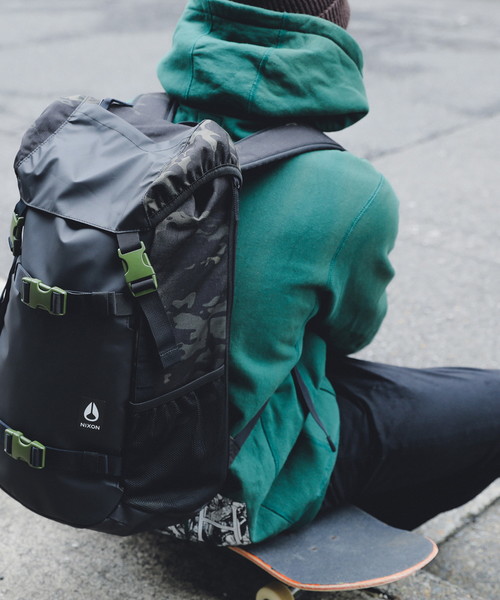 NIXON(ニクソン)の「LANDLOCK III BACKPACK(バックパック/リュック・メンズ・ネイビー/ブラック系その他/ブラック/ブラック系その他2/レッド/ブラック系その他3/ブラック×ホワイト/カモフラージュ/ブラック系その他4・FREE)」の15枚目の写真