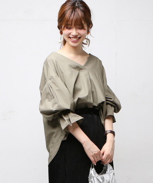 natural couture（ナチュラルクチュール）の「PPキャンディスリーブBL（シャツ/ブラウス・レディース・ベージュ/アイボリー/ブラック/カーキ/ブラウン・FREE）」の5枚目の写真