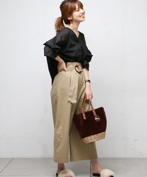 natural couture（ナチュラルクチュール）の「PPキャンディスリーブBL（シャツ/ブラウス・レディース・ベージュ/アイボリー/ブラック/カーキ/ブラウン・FREE）」の8枚目の写真