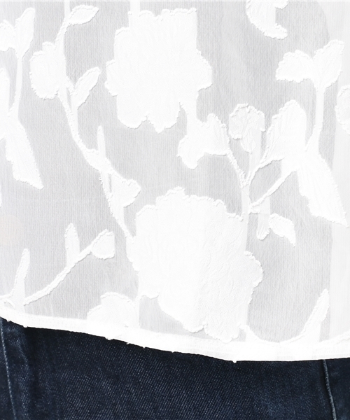 merlot plus(メルロープリュス)の「フラワー総レースバンドカラーブラウス2364(シャツ/ブラウス・レディース・ホワイト/ブラック・FREE)」の3枚目の写真