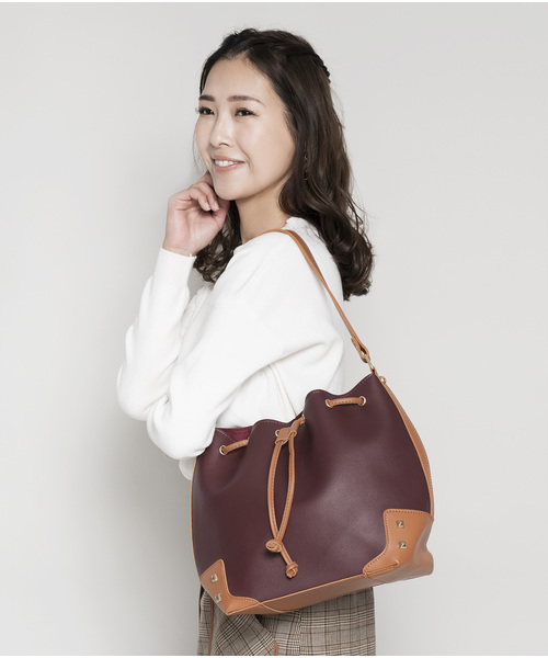 PLAIN CLOTHING（プレーンクロージング）の「ポーチ付き巾着2wayショルダーバッグ（ショルダーバッグ・レディース・ワイン/グレー/モカ/ブラック・FREE）」の12枚目の写真