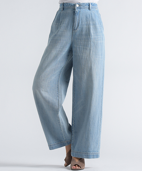 LIPSTAR(リップスター)の「タックワイドデニムパンツ(デニムパンツ・レディース・ブルー/ライトブルー・M/S)」の9枚目の写真