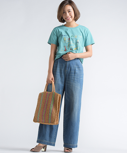 LIPSTAR(リップスター)の「タックワイドデニムパンツ(デニムパンツ・レディース・ブルー/ライトブルー・M/S)」の8枚目の写真