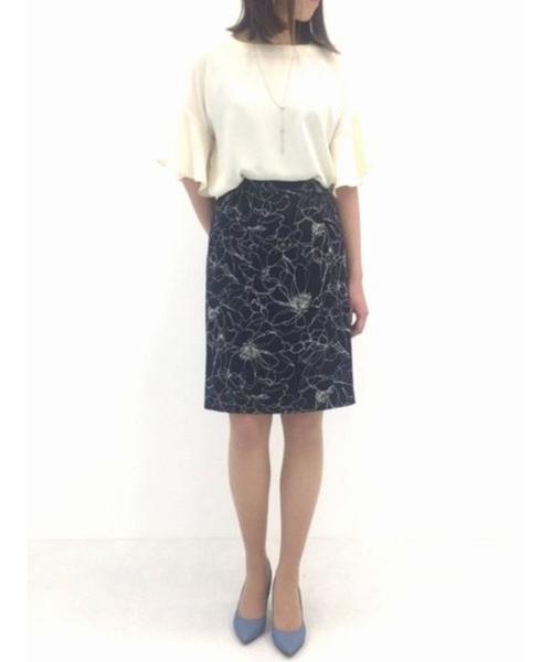 YECCA VECCA(イェッカヴェッカ)の「P.モノトーン線画フラワースカート(スカート・レディース・ネイビー/ホワイト・M/S)」の12枚目の写真