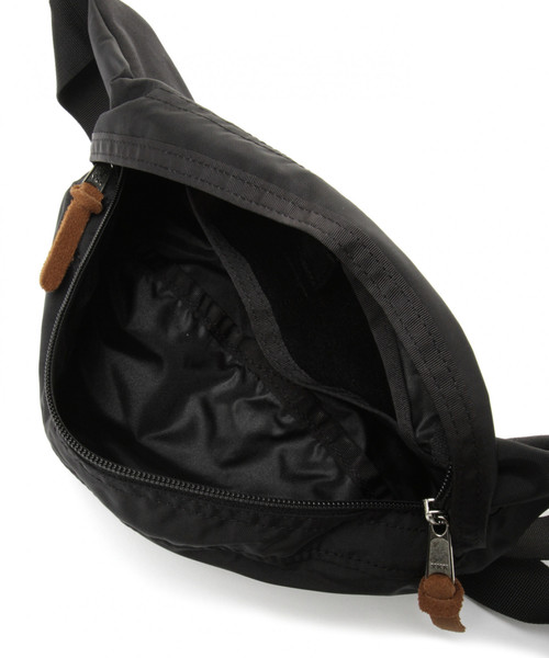 GREGORY（グレゴリー）の「【Gregory（グレゴリー）】TAIL RUNNER（ショルダーバッグ・メンズ・ブラック・FREE）」の2枚目の写真