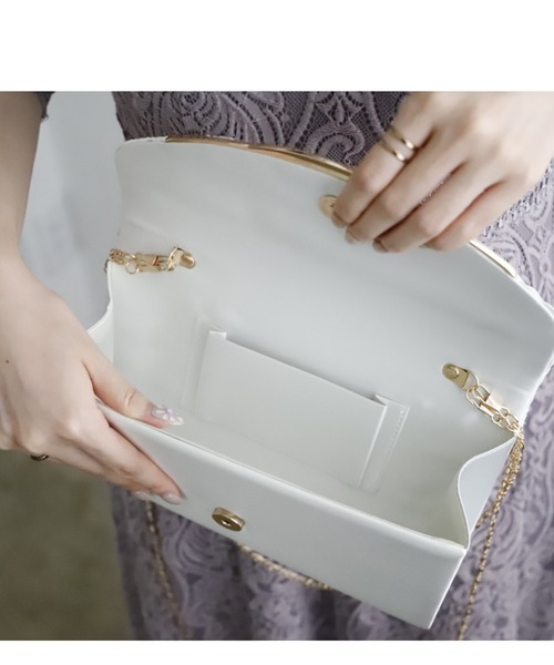 Cupid Heart（キューピッドハート）の「【Cupid Heart】結婚式BAG サテンプリーツバッグ（クラッチバッグ・レディース・ライトグレー/ベージュ/オフホワイト/ライトブラック・MEDIUM）」の20枚目の写真