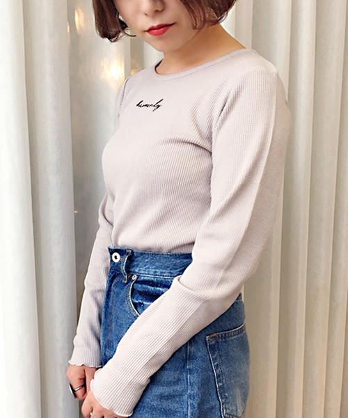 apres jour(アプレジュール)の「ロゴ刺繍ワッフルロンT【ZOZOTOWN限定アイテム】(Tシャツ/カットソー・レディース・ブラック/オフホワイト/ライトベージュ・フリー)」の10枚目の写真