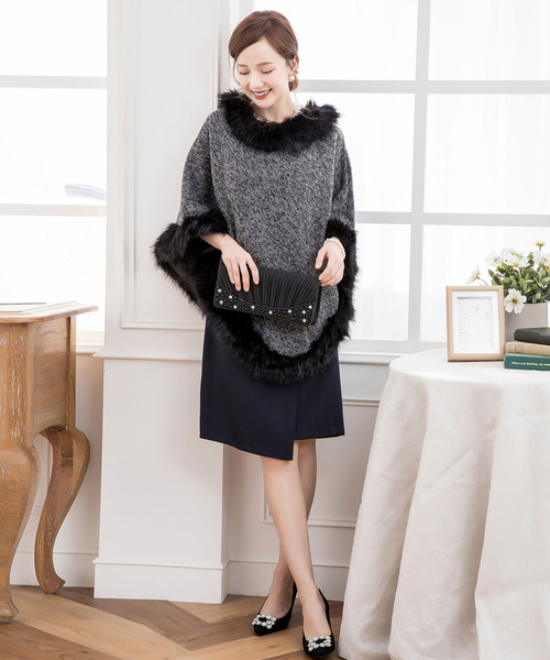 DRESS STAR(ドレス スター)の「フェイクパール×ビジュークラッチバッグ(クラッチバッグ・レディース・ベージュ/ブラック/シルバー・フリー)」の12枚目の写真
