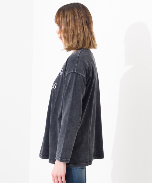 ROGER AND RAW(ロジャーアンドロウ)の「Roger&Raw/サイドZIPピグメントロンT(Tシャツ/カットソー・レディース・ホワイト/スミクロ・M)」の7枚目の写真
