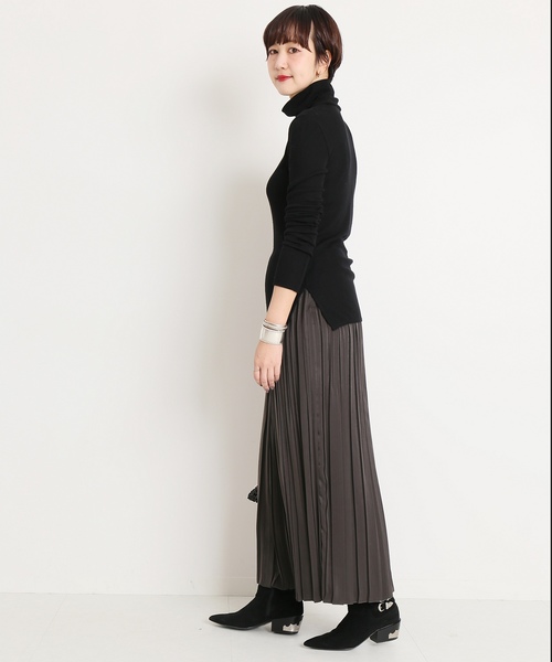 CITYSHOP(シティーショップ)の「シルックサテンプリーツ スカート◆(スカート・レディース・チャコールグレー/グリーン/アイボリー・FREE)」の21枚目の写真