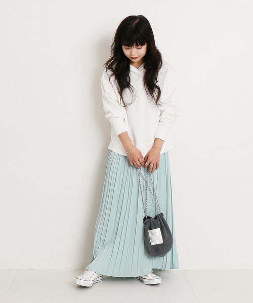 CITYSHOP(シティーショップ)の「シルックサテンプリーツ スカート◆(スカート・レディース・チャコールグレー/グリーン/アイボリー・FREE)」の4枚目の写真