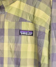 patagonia フード付きチェックジャケット patagonia（パタゴニア）の「【ヴィンテージ古着】Patagonia