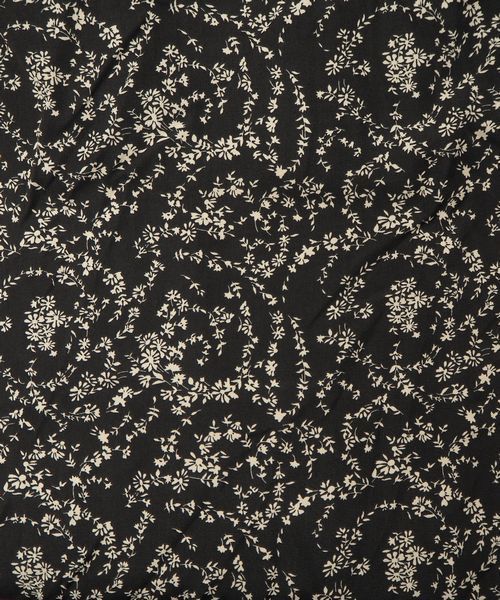 【パーティーに！】新品　花柄切り替えスタンダードワンピースb107 パーティーに！】新品 花柄切り替えスタンダードワンピースb107