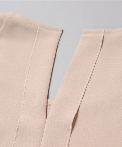 Liesse（リエス）の「【3】ノースリーブブラウス（シャツ/ブラウス・レディース・ブルー/ネイビー/ピンクベージュ・9）」の6枚目の写真