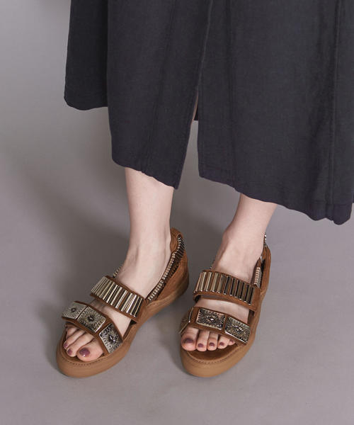 TOGA PULLA（トーガ プルラ）の「【別注】＜TOGA PULLA＞メタルレザー