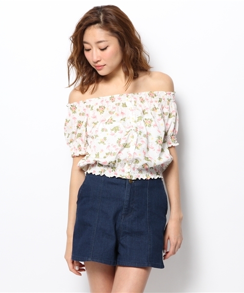 one after another NICE CLAUP（ワンアフターアナザーナイスクラップ）の「【ナイスクラップ】フラミンゴブラウス（シャツ/ブラウス・レディース・オフホワイト/ピンク/ブラック・FREE）」の7枚目の写真