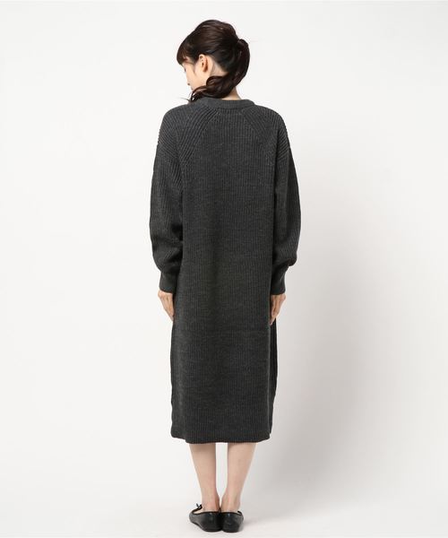 AMERICAN HOLIC（アメリカンホリック）の「片畦ラグランニットワンピース＊（ワンピース・レディース・ブルー/アイボリー/グレー系その他2・M/L）」の5枚目の写真