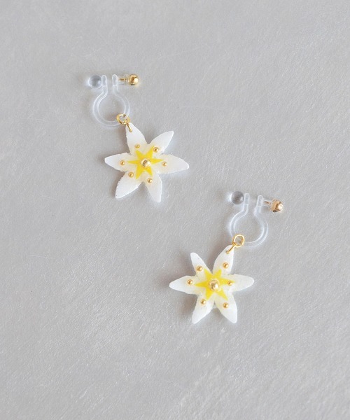 tone(トーン)の「【PAPER ART WORKS】star of bethlehem(イヤリング・レディース・ミント/レモンイエロー・FREE)」の1枚目の写真