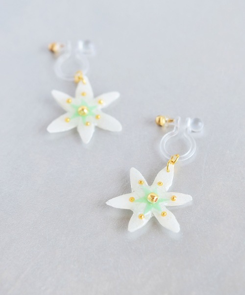 tone(トーン)の「【PAPER ART WORKS】star of bethlehem(イヤリング・レディース・ミント/レモンイエロー・FREE)」の2枚目の写真