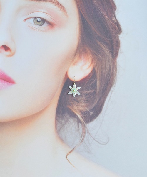 tone(トーン)の「【PAPER ART WORKS】star of bethlehem(イヤリング・レディース・ミント/レモンイエロー・FREE)」の4枚目の写真