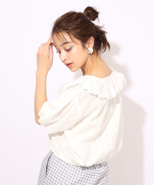 one after another NICE CLAUP(ワンアフターアナザーナイスクラップ)の「チロルフリル羽織ブラウス(シャツ/ブラウス・レディース・オフホワイト/ブラック/その他・FREE)」の8枚目の写真