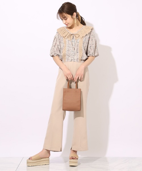 one after another NICE CLAUP(ワンアフターアナザーナイスクラップ)の「チロルフリル羽織ブラウス(シャツ/ブラウス・レディース・オフホワイト/ブラック/その他・FREE)」の5枚目の写真