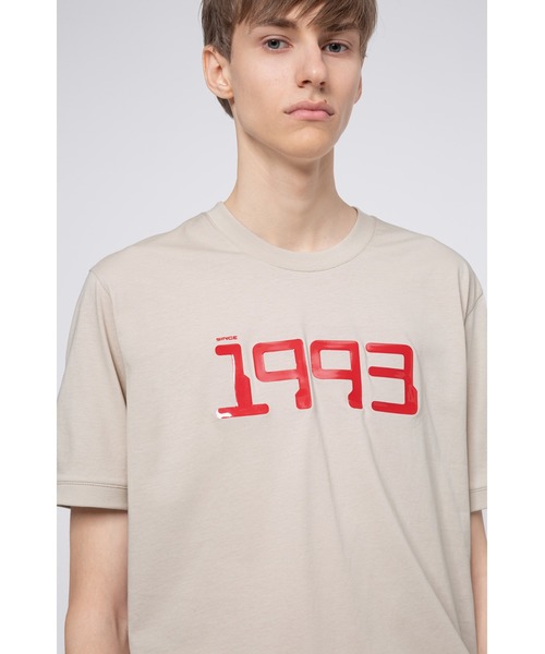 HUGO（ヒューゴ）の「ツアースタイルグラフィック コットンジャージー Tシャツ（Tシャツ/カットソー・メンズ・ブラック/ベージュ・XXL/XS/S/L/XL/M）」の5枚目の写真