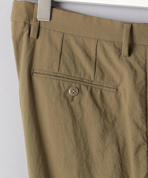 District（ディストリクト）の「＜District（ディストリクト）＞ ナイロン ２プリーツ ワイド（その他パンツ・メンズ・ブラック/ベージュ・LARGE/SMALL/MEDIUM/X-SMALL/XS）」の17枚目の写真