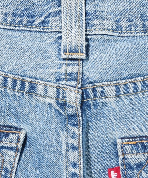 Levi's(リーバイス)の「LEVI'S(R) TYPE1 STAY LOOSE DENIM MOON RIOT(デニムパンツ・メンズ・ライトインディゴブルー・28inch/29inch/30inch/31inch/32inch/33inch/34inch/36inch)」の11枚目の写真