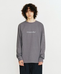VIVASTUDIO（ビバスタジオ）の「XLARGE × VIVASTUDIO L/S TEE OG（Tシャツ/カットソー）」