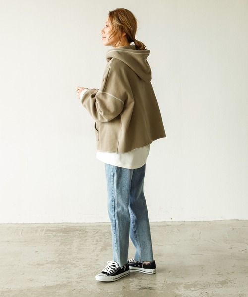 Auntie Rosa Holiday（アンティローザホリデー）の「オーバーステッチワイドパーカー（パーカー・レディース・チャコールグレー/パープル/カーキ/モカ/ナチュラル・FREE）」の10枚目の写真