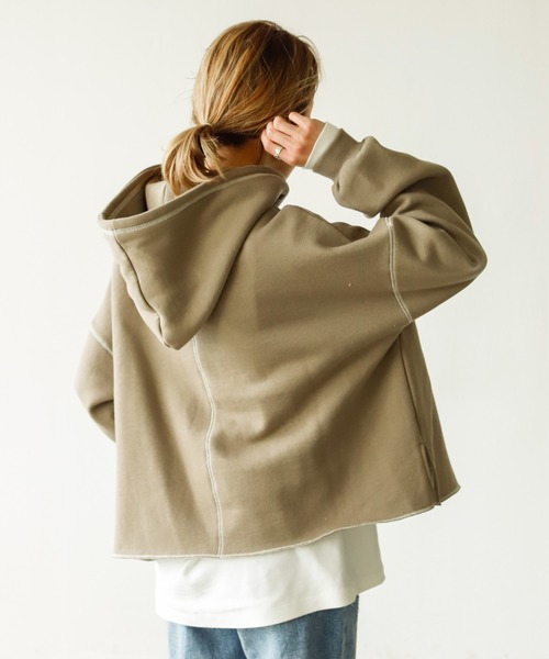 Auntie Rosa Holiday（アンティローザホリデー）の「オーバーステッチワイドパーカー（パーカー・レディース・チャコールグレー/パープル/カーキ/モカ/ナチュラル・FREE）」の7枚目の写真