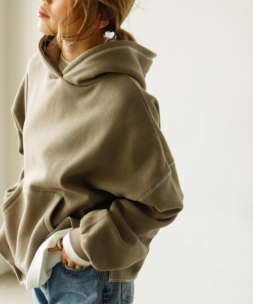 Auntie Rosa Holiday（アンティローザホリデー）の「オーバーステッチワイドパーカー（パーカー・レディース・チャコールグレー/パープル/カーキ/モカ/ナチュラル・FREE）」の13枚目の写真